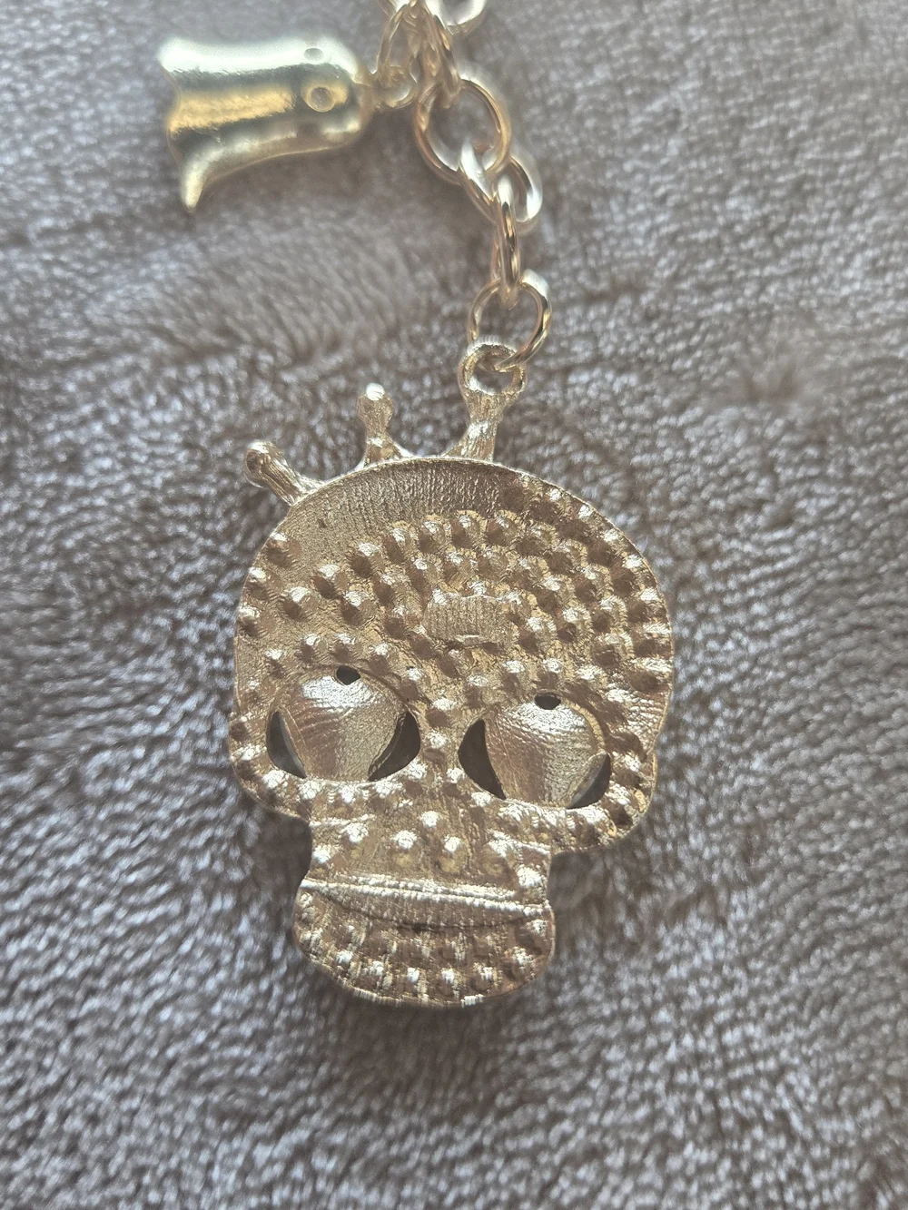 🎃2pc BUNDLE-Skulls💀with Pink Crystal Eyes & Crown Brooch & Keychain🎃NWT